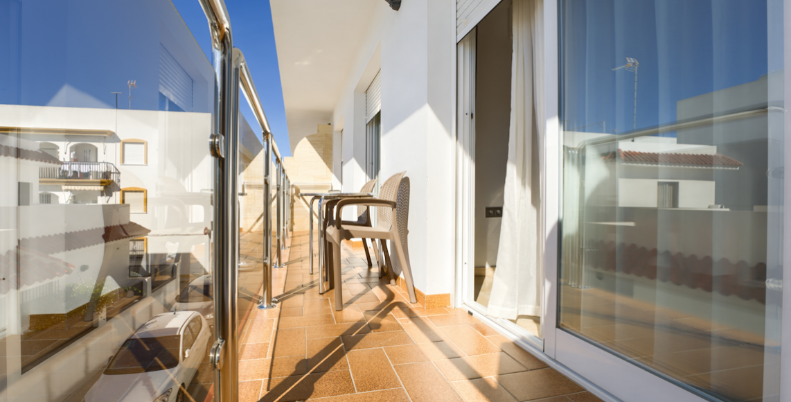 Terraza Exterior Oeste
